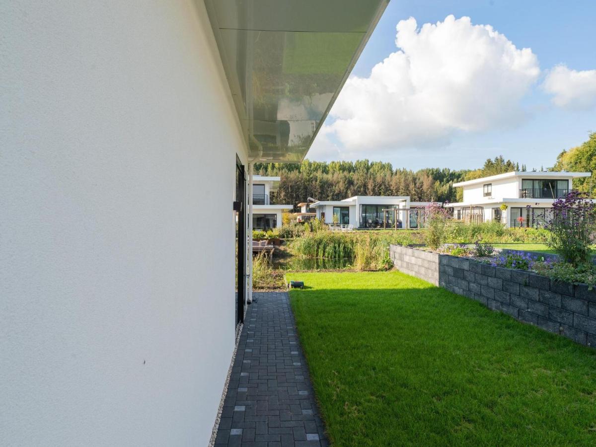 Beautiful Water Villa In Harderhaven With A Jetty Zeewolde Exterior foto